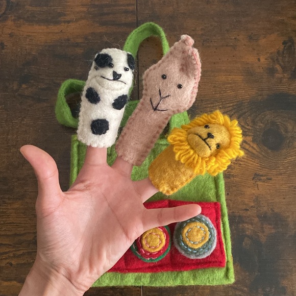 Handmade, Wool Finger Puppet Set w/ Bag - Picture 5 of 5